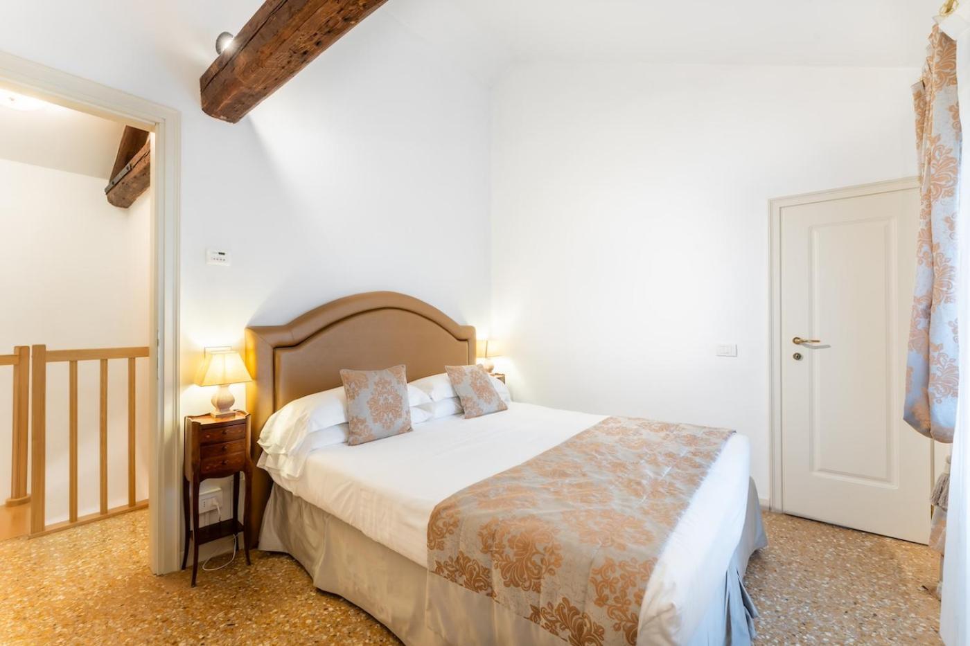 San Teodoro Palace - Luxury Apartments Venice Luaran gambar